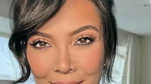 Amanda makes plans to go under the knife