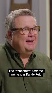 Eric Stonestreet's Most Memorable Moment as Randy Reid