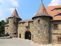 Zamek czocha has been welcoming booking.com guests since 23 nov 2009. Zamek Czocha In Sucha Poland Sygic Travel