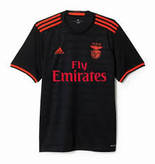 Understandably for a club with such a wide supporter base 02.08.2020 · buy now shop classic benfica shirts. Sl Benfica 2016 17 Away Kit