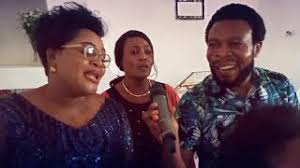 Deborah kihanga ft martha mwaipaja tunalindwa na yesu. Deborah Kihanga Sijaona Mwingine Live Performance Youtube
