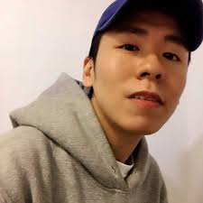 神王是T1給的，Zeus離開T1以後就只是一位八強選手