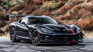 Yearly calendar showing months for the year 2017. Dodge Sold Two New Vipers In Q3 2020 Production Ended In 2017