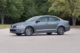 Mar 03, 2020 · which is better: 2018 Volkswagen Jetta Review Ratings Edmunds