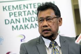 Beliau dinamakan sebagai usahawan asean tahun 1993 oleh forum perniagaan asean. Agro Yes Mampu Imbangi Sasaran Usahawan Berjaya Utusan Digital