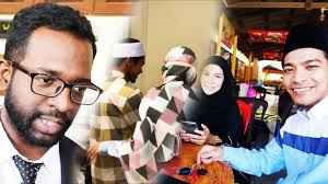 Video parodi dai farhan dan bini baru dai farhan. Isteri Da I Farhan Dituduh Tipu Urusan Sijil Halal Jakim Kkm Bernilai Rm10 050 Sensasi Mstar