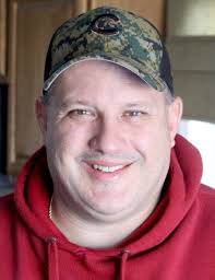 Gruenhagens need a four-foot favor: Eldridge family's dilemma raises  setback issue again