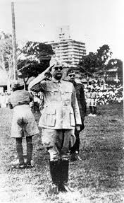 SUBASH CHANDRA BOSE TAKING SALUTE FROM ...
