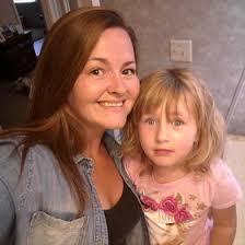 Sarah Nunnery's Instagram, Twitter & Facebook