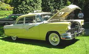 Pin By Carolyne Altmann On Cars Ford Fairlane Fairlane Car Show