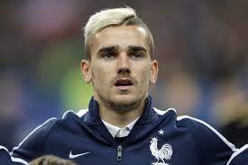 Antonie greizmann appeared 32 times and catapults 20 goals this season. Antoine Griezmann S Hairstyle Emulated En Masse In Madrid Griezmannia Is Born Bleacher Report Latest News Videos And Highlights