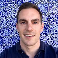 Angela Mao (@Its_AngelaMao)