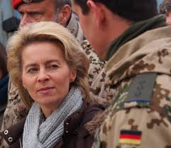 Sie reklamierten sogar für sich, die idee der kandidatur von der leyens aufgebracht und den sozialdemokraten frans tilmmerman verhindert zu haben. Von Der Leyen Bilanz Am Ende Mehr Erfolg Als Anerkennung Augen Geradeaus