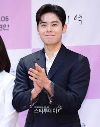 장동윤, '조선구마사' 촬영 중 낙마 사고. ê¹€ë™ì¤€ ì¸¡ ì¡°ì„ êµ¬ë§ˆì‚¬ ì¶œì—° ê¸ì • ê²€í† ì¤' ìž¥ë™ìœ¤ ê°ìš°ì„±ê³¼ í˜¸í¡ ë§žì¶œê¹Œ ê³µì‹ ìŠ¤íƒ€íˆ¬ë°ì´