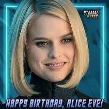 Carol Marcus's Instagram, Twitter & Facebook