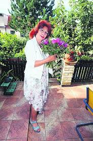 Muzikál fantom opery má své místo v pražské goja music hall stejně jako saskia burešová (72). Legendarni Saskia Buresova 70 Otevrene O Svem Vzhledu Ahaonline Cz
