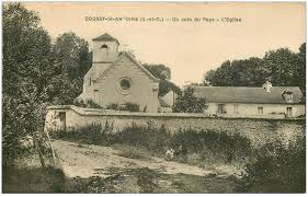 Passeport, carte d'identité, extraits d'actes (acte de naissance, acte de mariage, acte de décès des buxaciens, buxaciennes ou buxassiens, buxassiennes). 91 Boussy Saint Antoine Personnage Et Son Chien Pres De L Eglise