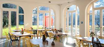 This cafe/ bar was pretty cool. Haus Am Waldsee Berlin Haus Am Waldsee Ort Der Internationalen Kunst In Berlin Mieten Bei Event Inc