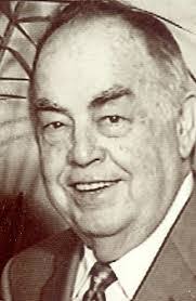 Julia Markey's Instagram, Twitter & Facebook