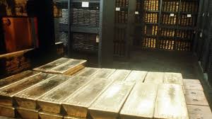 The latest from deutsche bank and. Bankschliessfach Als Lager Furs Eigene Gold Hinter Verschlossenen Turen Geld Sz De