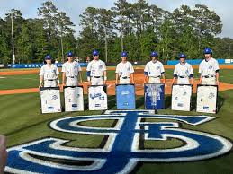 Michael Vandemark (@VandyBaseball8)