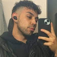 Sierra Hardeman's Instagram, Twitter & Facebook