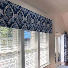 These options for hiding a bad window view will have you seeing the light in no time. The Top 60 Best Window Treatments Ideas Interior Home And Design