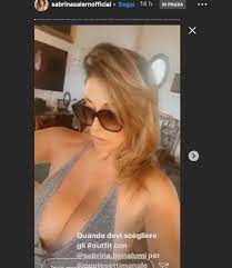 Sabrina salerno‏varmennettu tili @sabrinasalerno 16. Sabrina Salerno Instagram Costume Slacciato Dove Le Metto