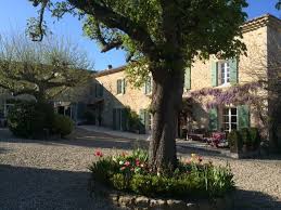 Jetzt passende angebote bei immonet finden! Landhaus Chantemerle Provence Ferienhaus Frankreich Provence Villa Frankreich Urlaub Ferienhaus