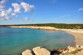 Ulteriori cambi potrebbero essere necessari nei fine settimana e nei. Toutes Les Plages De Martigues 13 Provence 7
