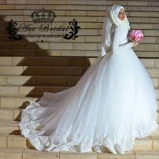 Check spelling or type a new query. Arabisch Muslim Brautkleider Mit Hijab 2017 Langarm Turkei Ballkleid Spitze Applique Weiss Elfenbein Prinzessin Brautkleid Muslim Wedding Dress Wedding Dress With Hijabwedding Dress Aliexpress