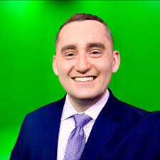 Janis Carson's Instagram, Twitter & Facebook