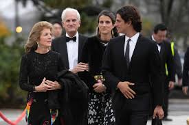 Kennedy family members mourn Tatiana Schlossberg