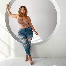 Tania bombon model curvy and instagram star from mexico. Vitoria Almeida Height Weight Bio Wiki Age Photo Instagram Fashionwomentop