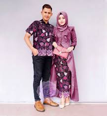 Dinamakan tanggung karena panjang lengannya hanya sampai bawah siku. Cod Viling Couple Ratumelina Baju Pesta Komb Batik Lazada Indonesia