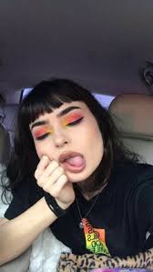 22 E girl looks ideas