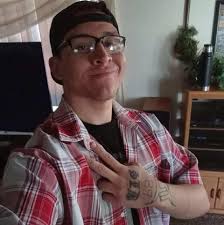 Author's height surprises people in Philly and DC