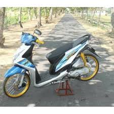 Warna ini pun baik untuk kesehatan karena dipercaya dapat memberikan semangat ketikan seseorang stres dan kelelahan. Modifikasi Motor Beat Warna Hijau Tosca Arena Modifikasi