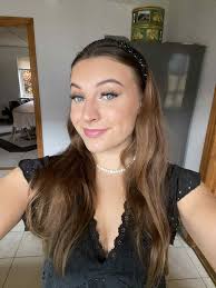 Hi everyone!🌸 Emma and I just moved to Atlanta, and we're super excited to  be here✈️🇺🇸 We're two spontaneous girls who love trying new things!