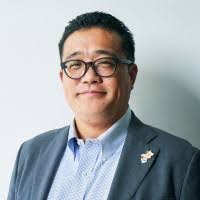 Ken Nomura's Instagram, Twitter & Facebook