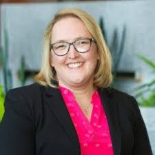 Terri Hauenstein's Instagram, Twitter & Facebook