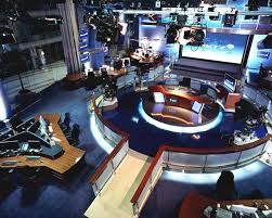 Czytaj najnowsze informacje i oglądaj wideo w portalu informacyjnym tvn24! Tvn24 Broadcast Set Design Gallery