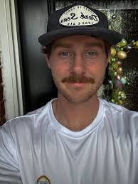 Bradley Houston's Instagram, Twitter & Facebook