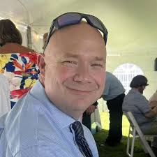 Ronald Fender's Instagram, Twitter & Facebook