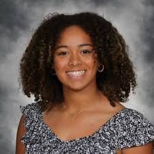 Bella Tipton (@Its_bellatip17)