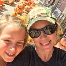 Mandy Floyd Flowers (hlomom)