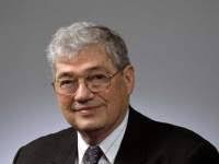 Aubrey Swift Obituary (2006)