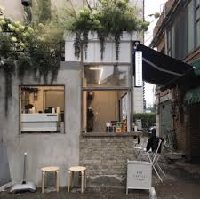 Pavlovaprin Https Www Instagram Com P Bnx2m1xlf C Cafe Shop Design Coffee Shop Design Small Coffee Shop