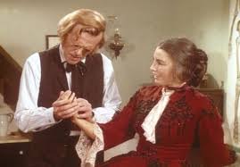 Bei Ihrem Besuch In Walnut Grove Verliebt Sich Die Junge Kate Thorvald Anne Kleine Farm Jungs Bilder