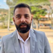 Champaign-Urbana is consistently ranked in the top college towns in  America.